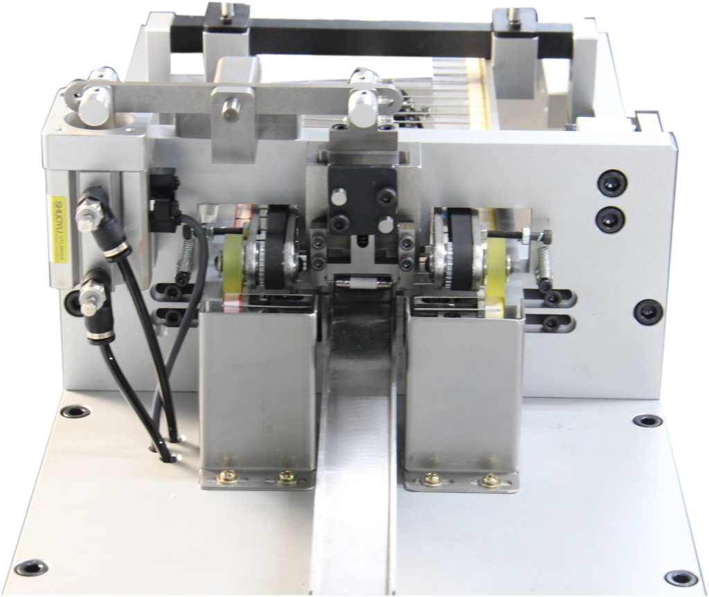RT-200UL 引腳加工尺寸示意圖