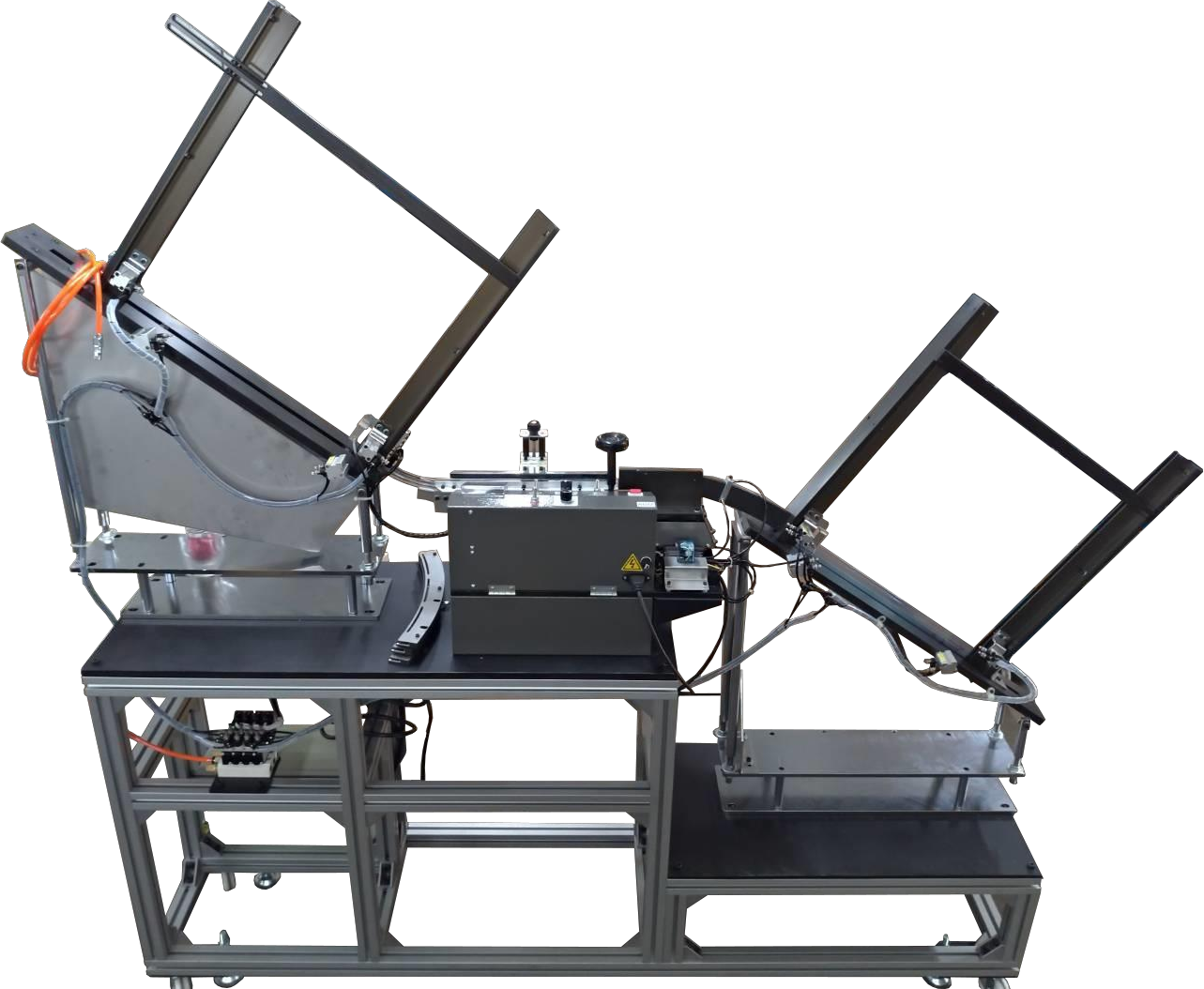 方案一：RT-700 + CF-360 + RT-710 進料-切腳-回裝管全自動產線