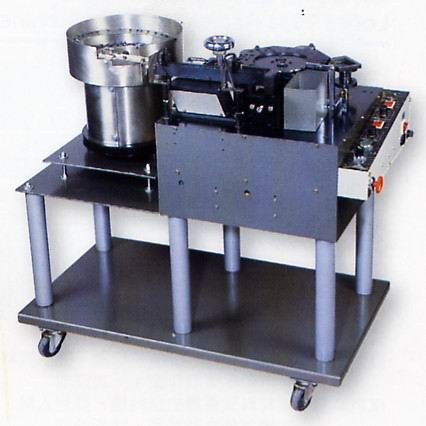 YF-900 - Automatic Transistor Lead Forming Machine